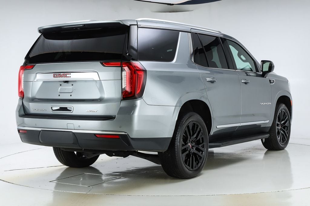 2023 GMC Yukon SLT