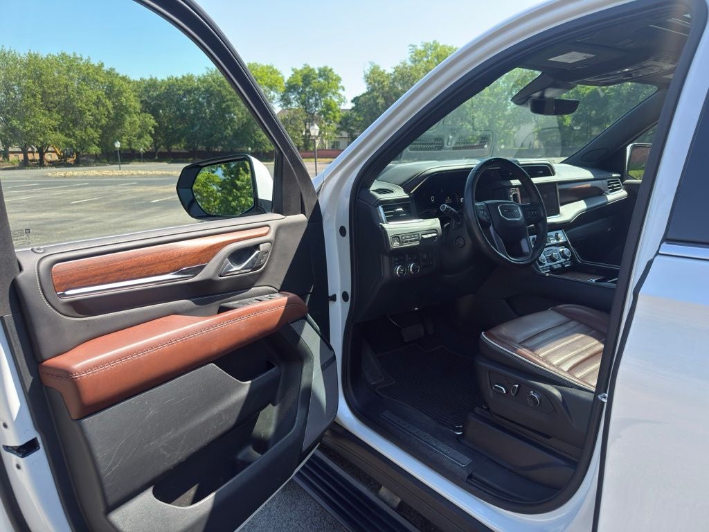 2024 GMC Yukon Denali Ultimate
