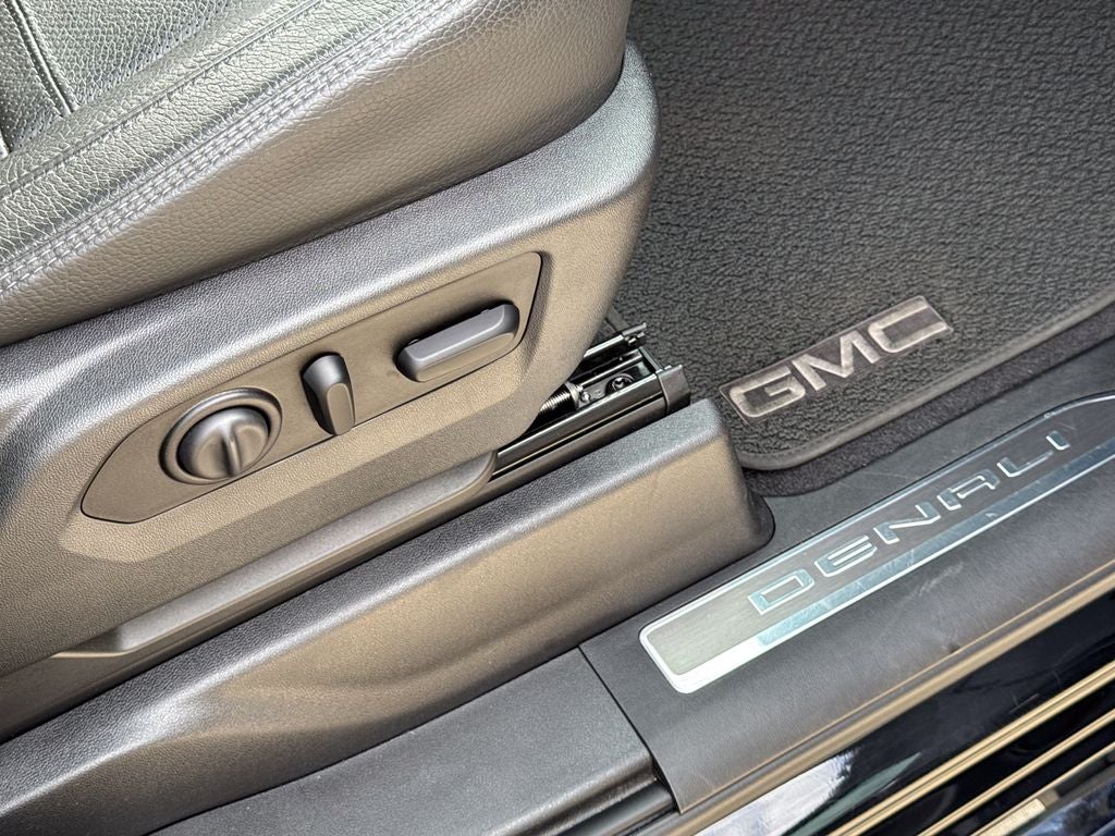 2020 GMC Sierra 3500HD Denali