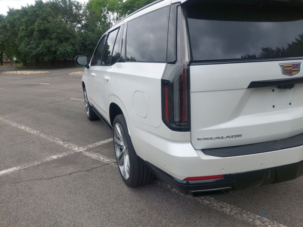 2025 Cadillac Escalade Sport