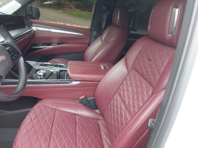 2025 Cadillac Escalade Sport
