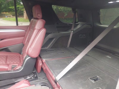 2025 Cadillac Escalade Sport