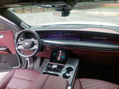 2025 Cadillac Escalade Sport