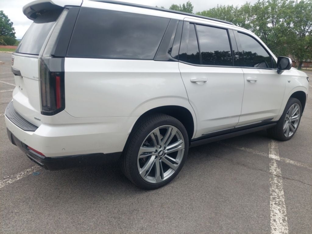 2025 Cadillac Escalade Sport