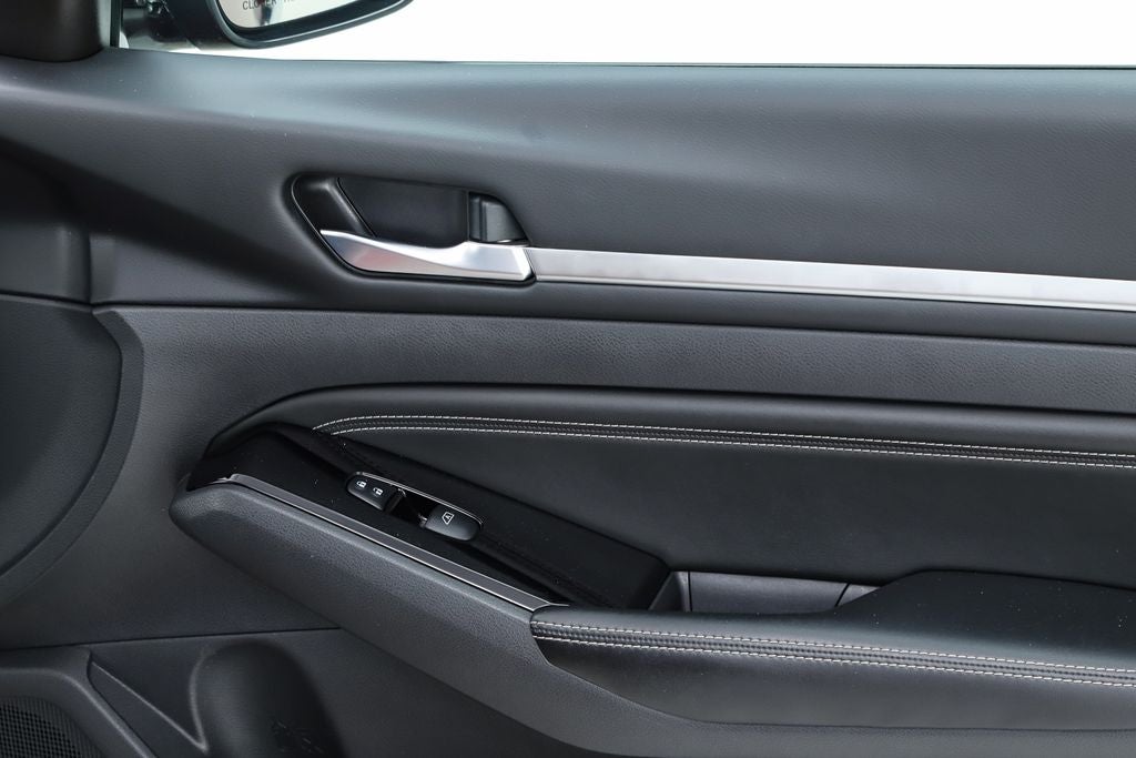 2022 Nissan Altima 2.5 SL