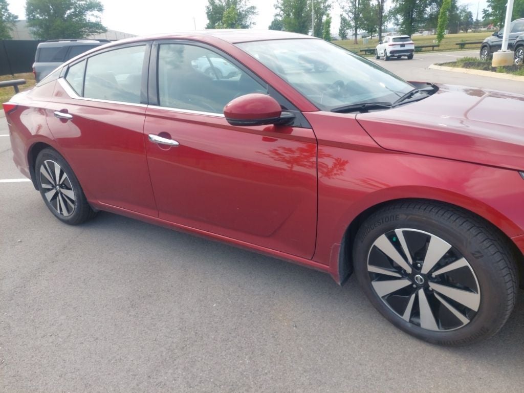 2022 Nissan Altima 2.5 SL
