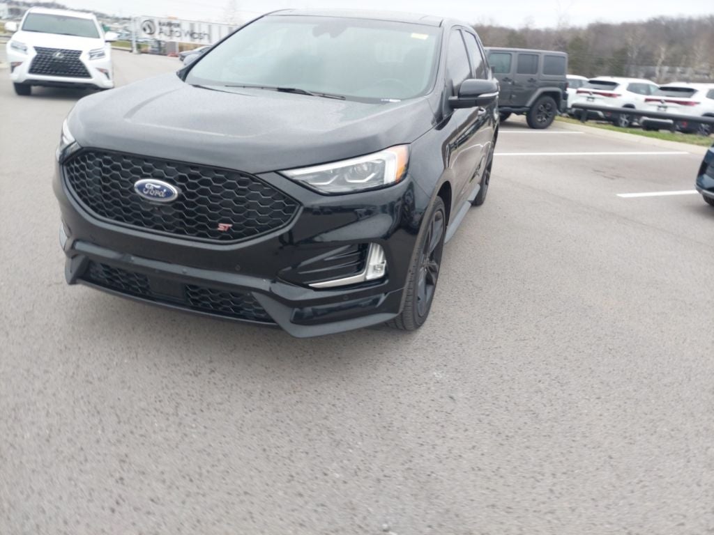 2019 Ford Edge ST