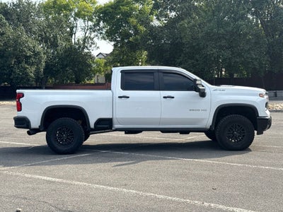 2026 Chevrolet Silverado 2500HD ZR2
