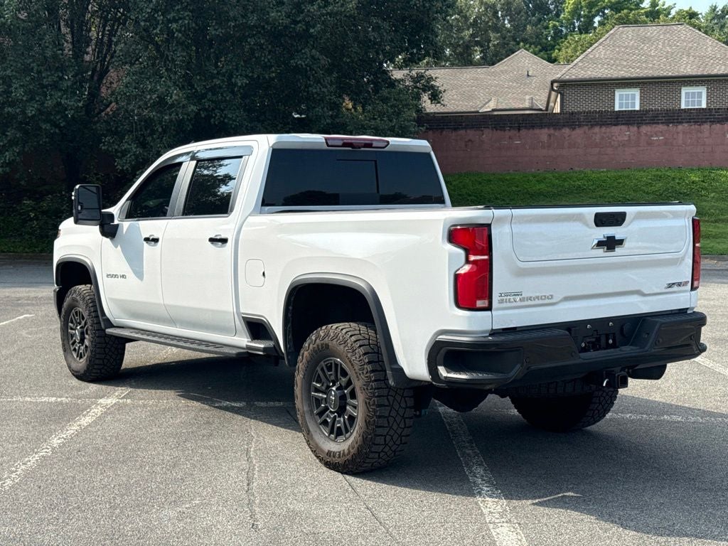 2026 Chevrolet Silverado 2500HD ZR2