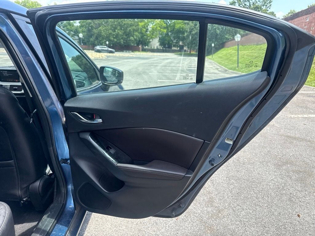 2018 Mazda Mazda3 Touring