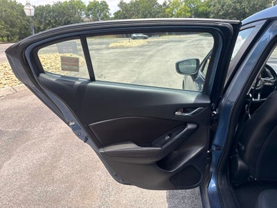 2018 Mazda Mazda3 Touring