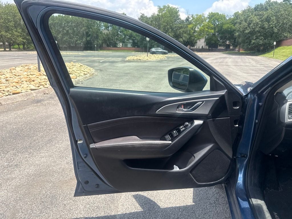 2018 Mazda Mazda3 Touring