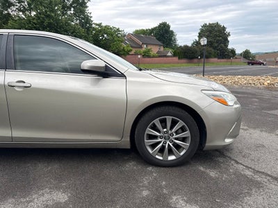 2017 Toyota Camry XLE