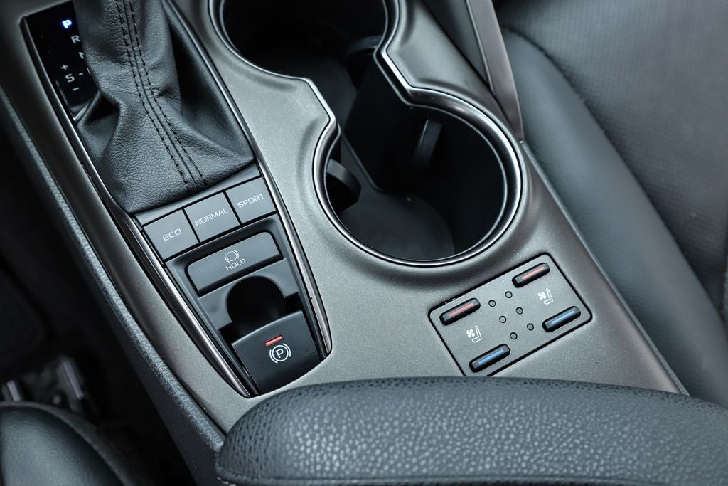 2022 Toyota Camry XSE V6