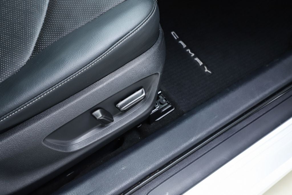 2022 Toyota Camry XSE V6