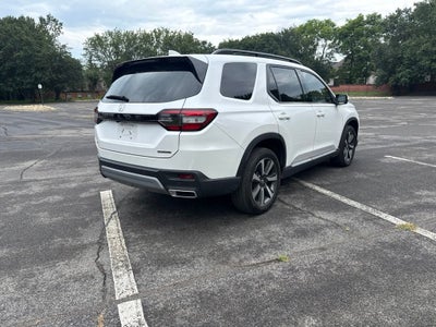 2024 Honda Pilot Touring