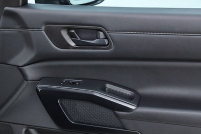 2023 Nissan Pathfinder SV