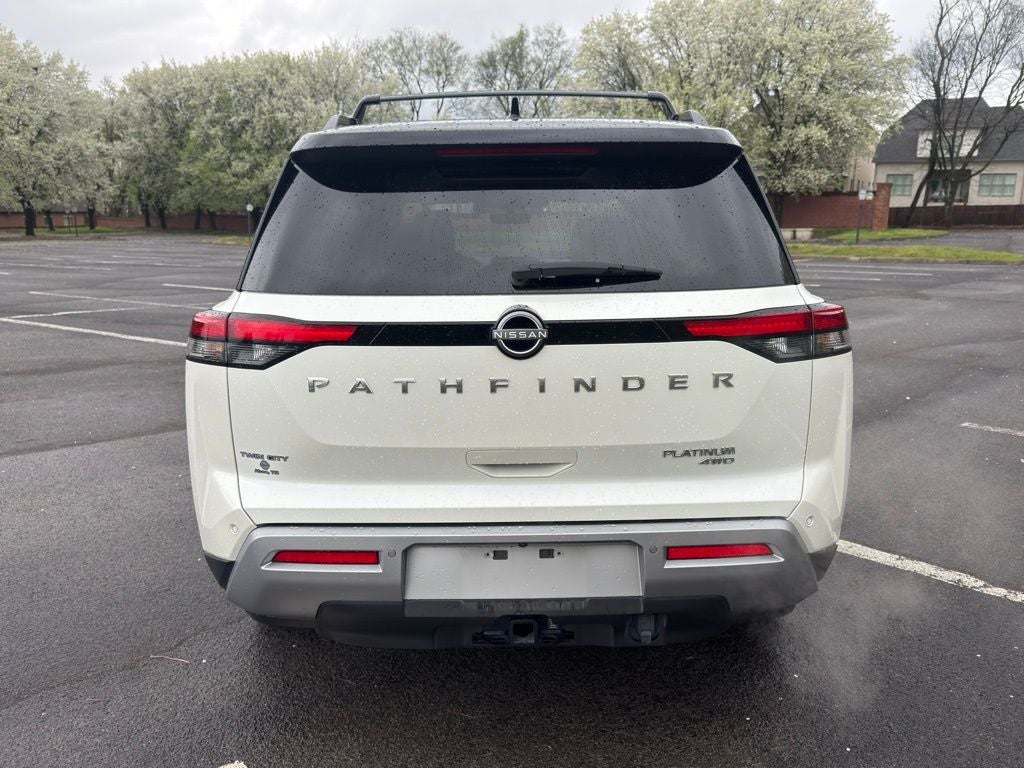 2024 Nissan Pathfinder Platinum