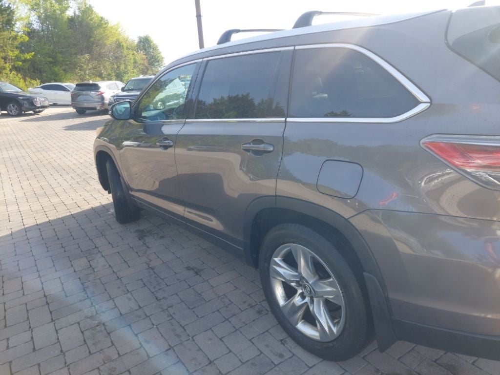 2016 Toyota Highlander Limited