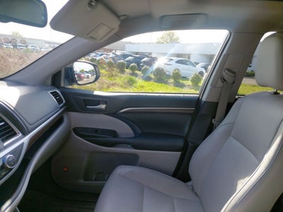 2016 Toyota Highlander Limited