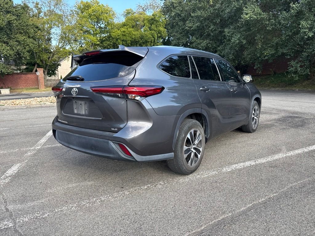 2021 Toyota Highlander XLE