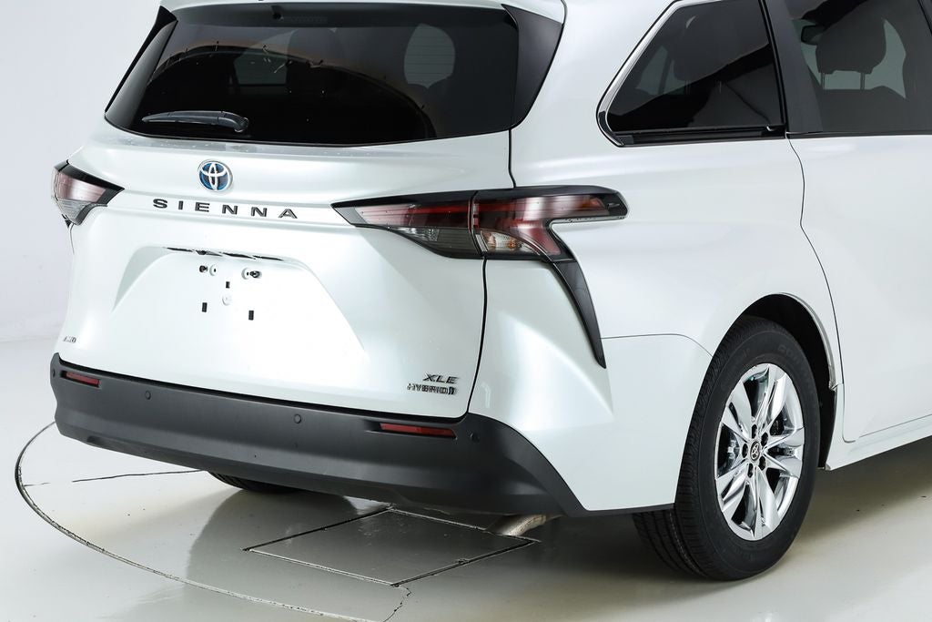2024 Toyota Sienna XLE 7 Passenger