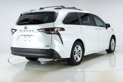 2024 Toyota Sienna XLE 7 Passenger