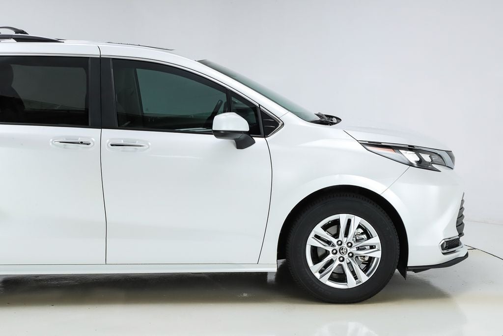 2024 Toyota Sienna XLE 7 Passenger