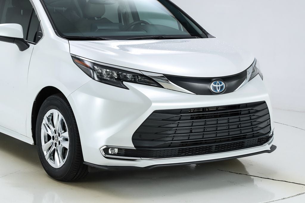 2024 Toyota Sienna XLE 7 Passenger