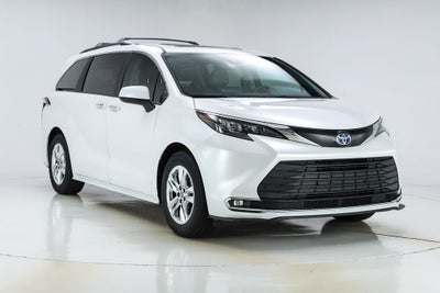 2024 Toyota Sienna XLE 7 Passenger