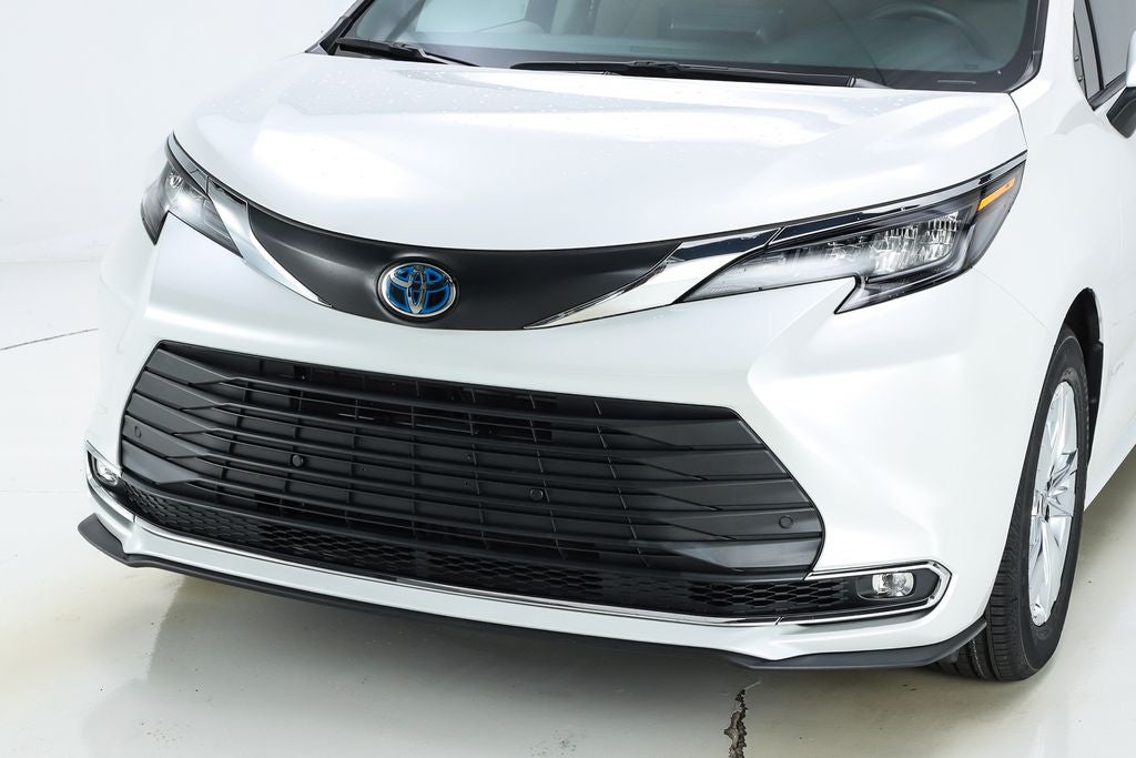 2024 Toyota Sienna XLE 7 Passenger
