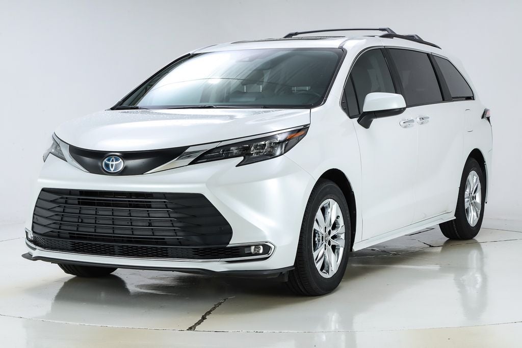 2024 Toyota Sienna XLE 7 Passenger