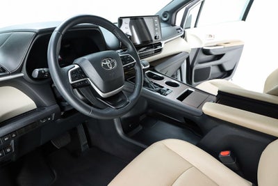 2024 Toyota Sienna XLE 7 Passenger