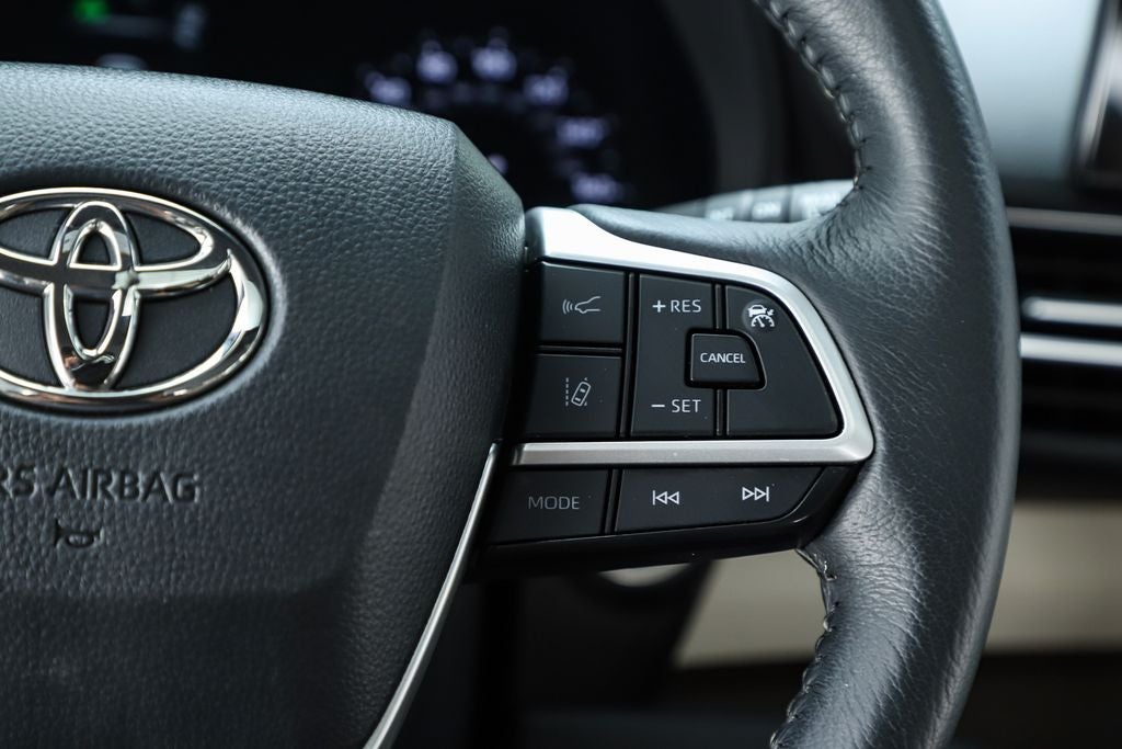 2024 Toyota Sienna XLE 7 Passenger