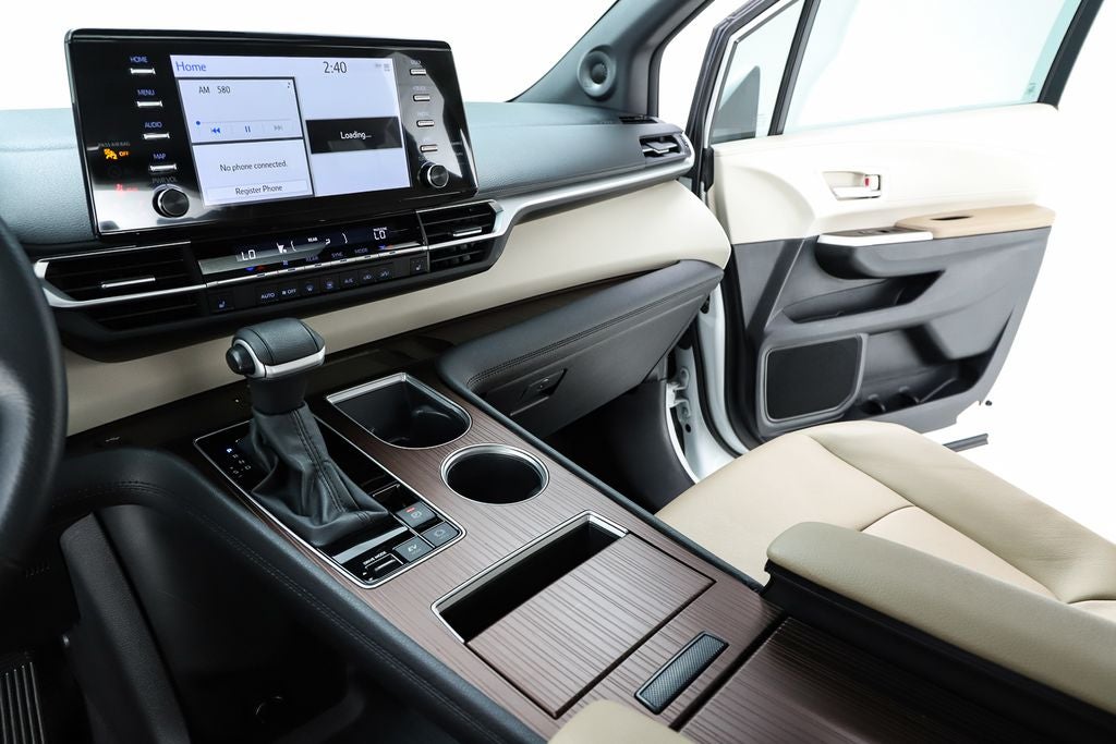 2024 Toyota Sienna XLE 7 Passenger