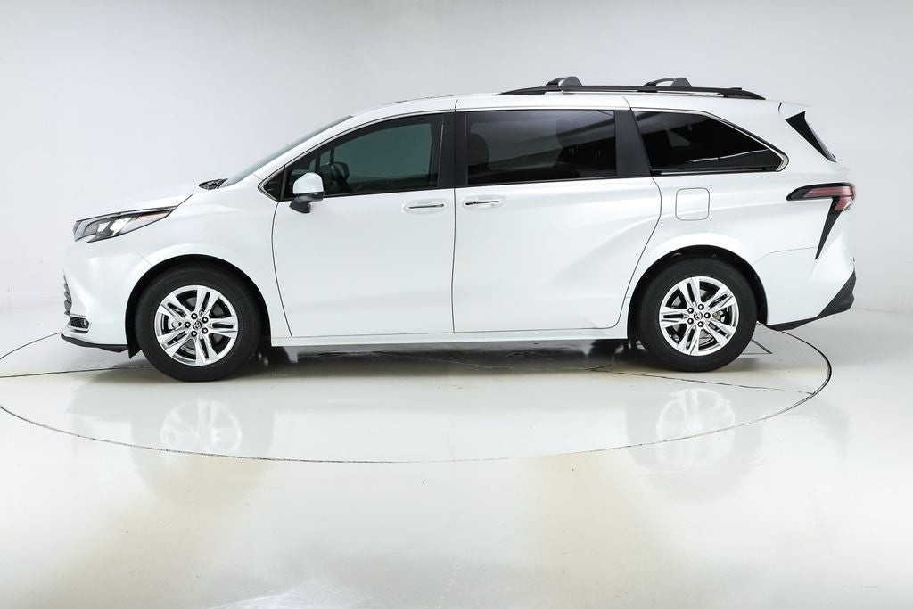2024 Toyota Sienna XLE 7 Passenger