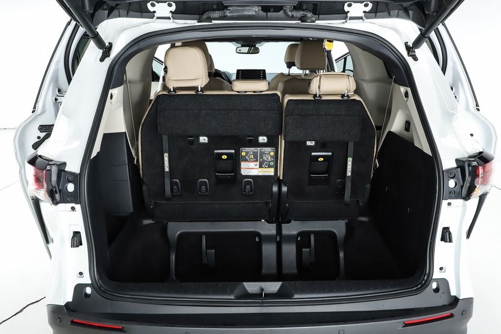 2024 Toyota Sienna XLE 7 Passenger