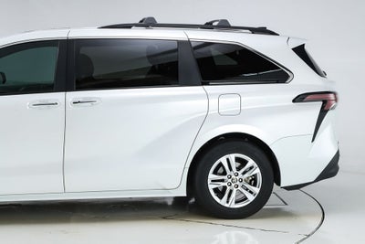 2024 Toyota Sienna XLE 7 Passenger