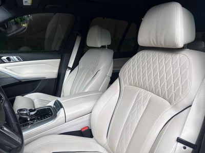 2020 BMW X5 M50i