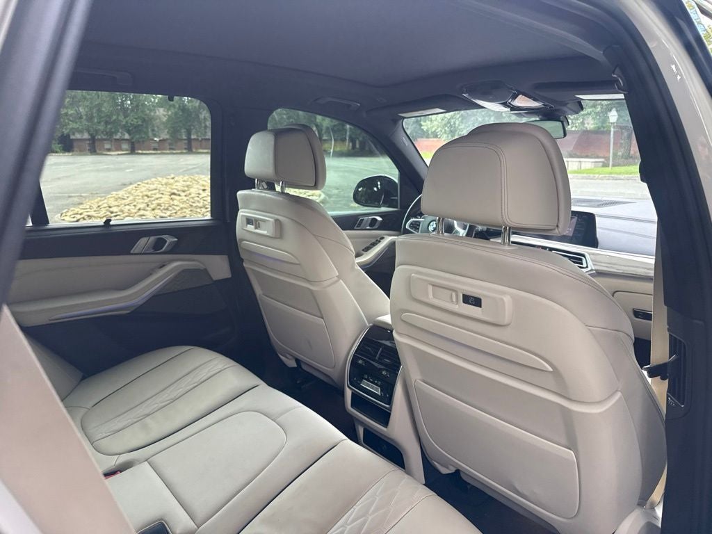 2020 BMW X5 M50i