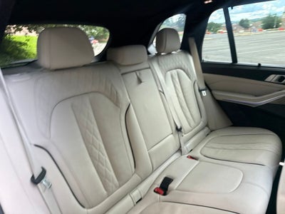 2020 BMW X5 M50i