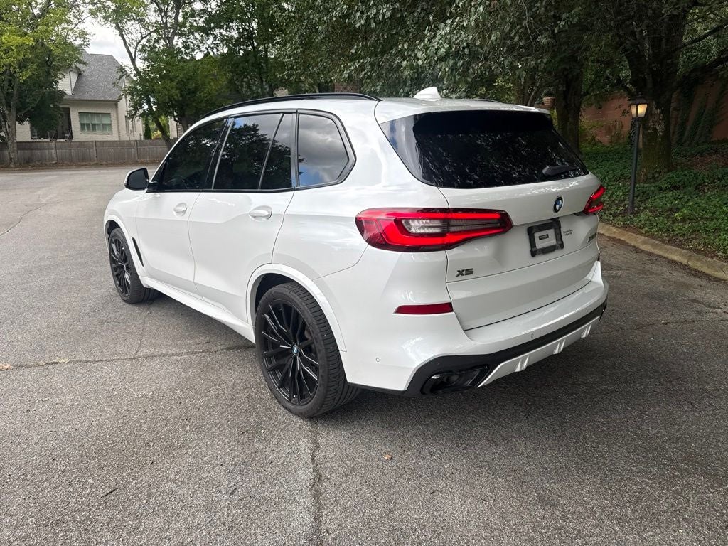 2020 BMW X5 M50i