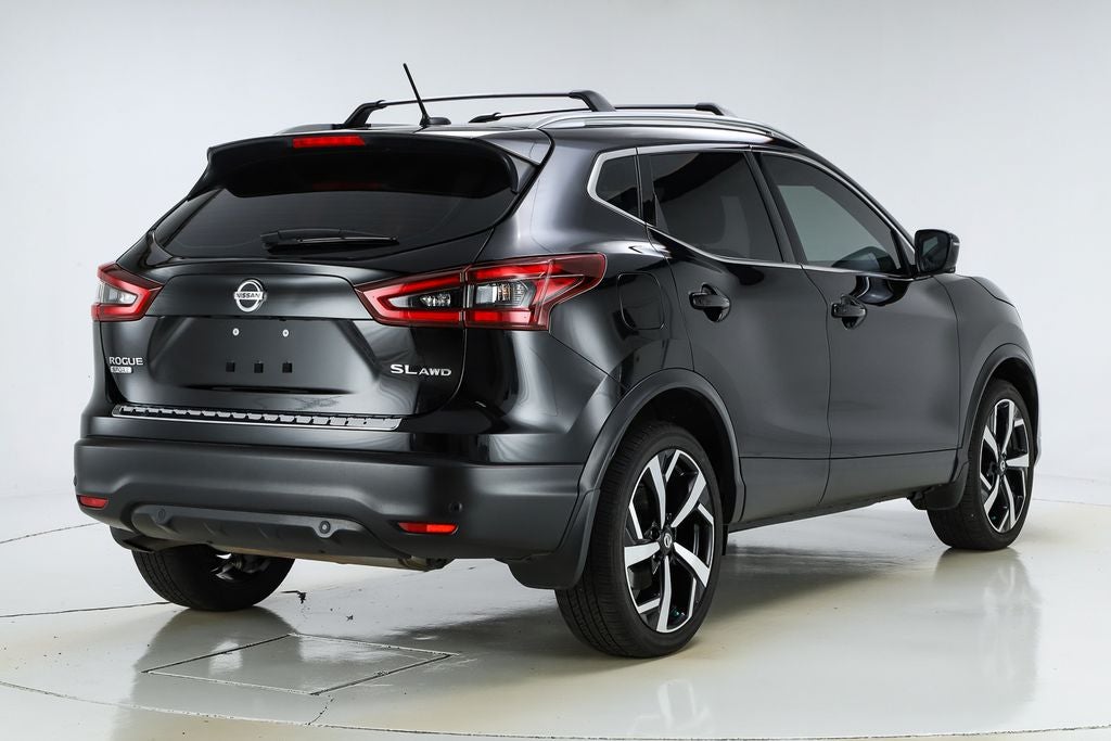 2022 Nissan Rogue Sport SL