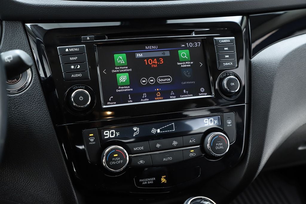 2022 Nissan Rogue Sport SL