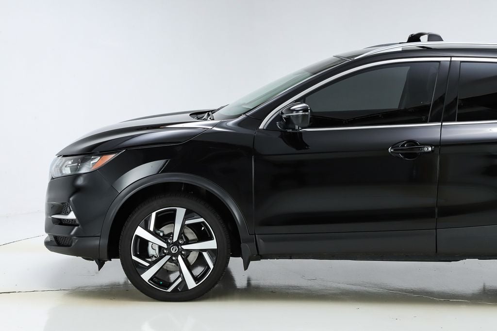 2022 Nissan Rogue Sport SL