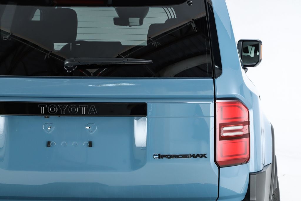 2025 Toyota Land Cruiser Base