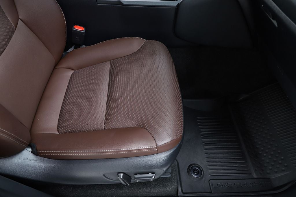 2025 Toyota Land Cruiser Base