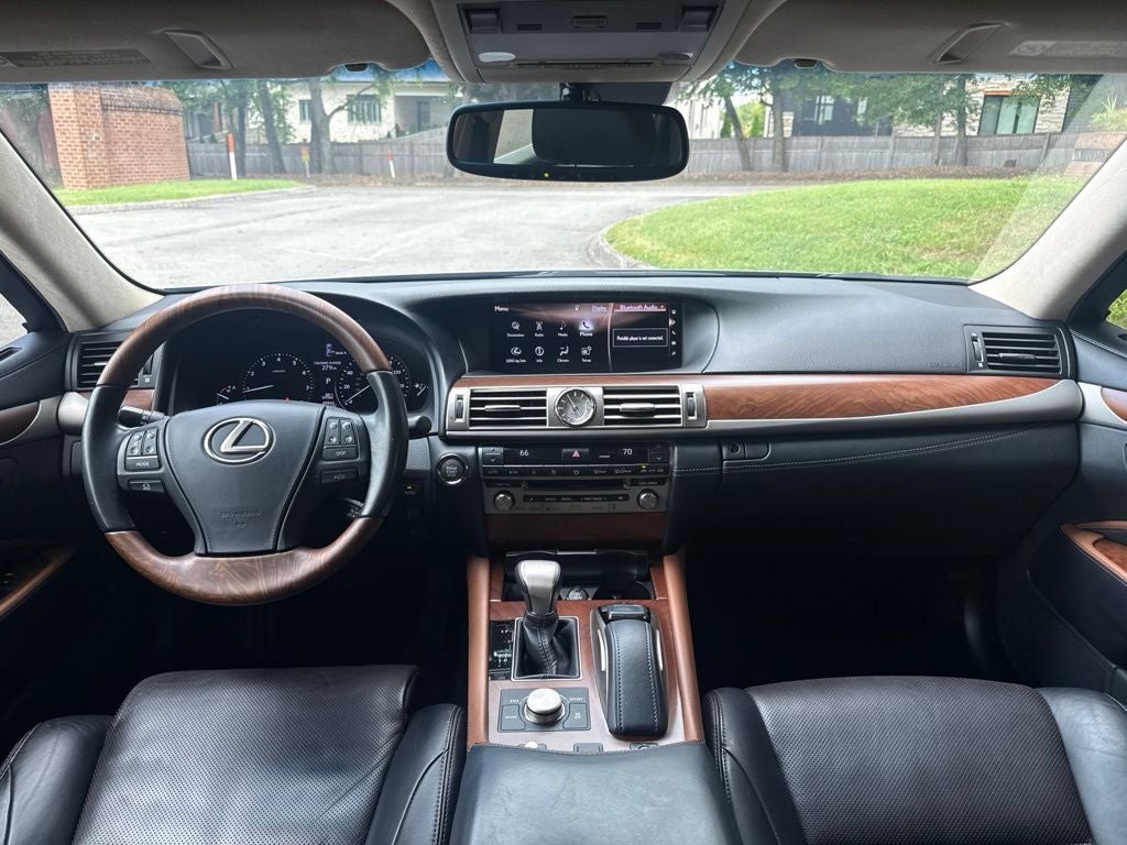 2016 Lexus LS 460