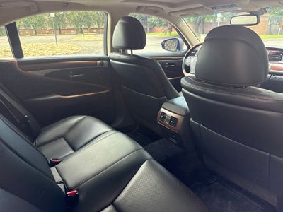 2016 Lexus LS 460