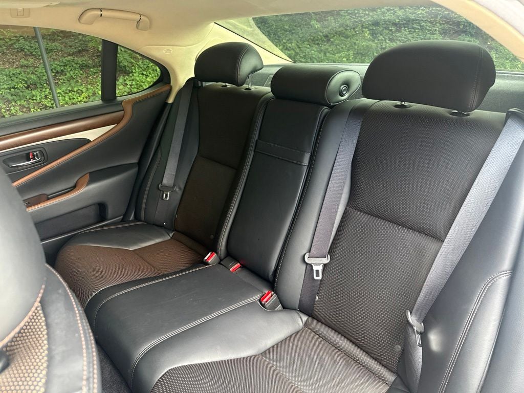 2016 Lexus LS 460